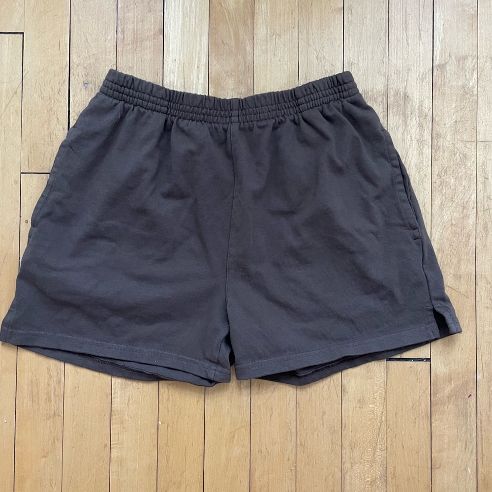 NWT brown brandy Melville sweatshorts